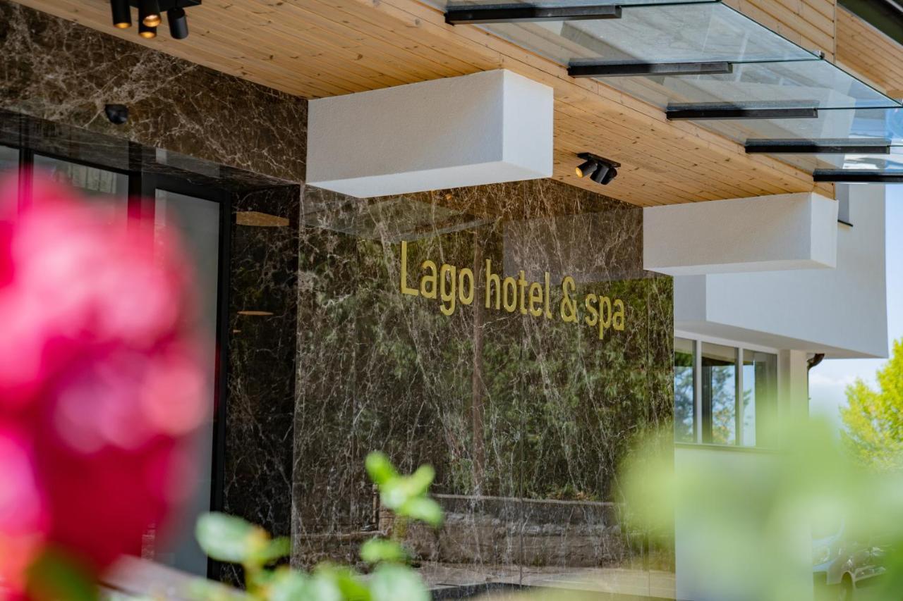Lago Hotel Lagadin Exteriör bild